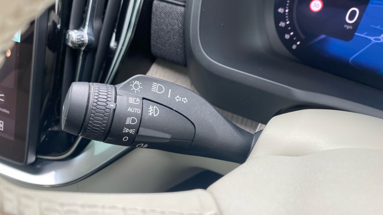 Volvo XC90 2.0 B5P Ultra Dark 5dr AWD Geartronic Petrol Estate